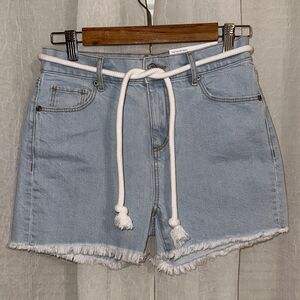 LOFT 24 00 Light Vintage Wash Raw Fringe Hem The Cut Off High Rise Denim Shorts